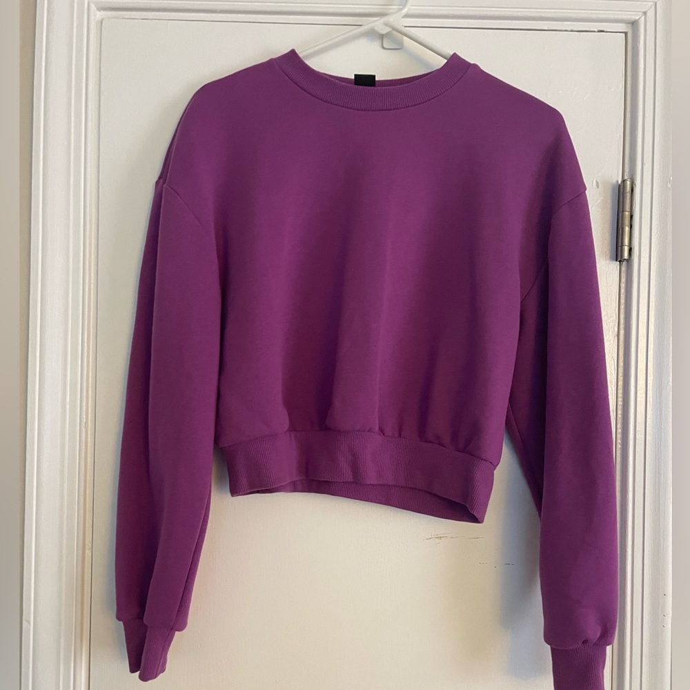 Wild Fable Juniors Crop Top Fuchia Purple Sweatshirt